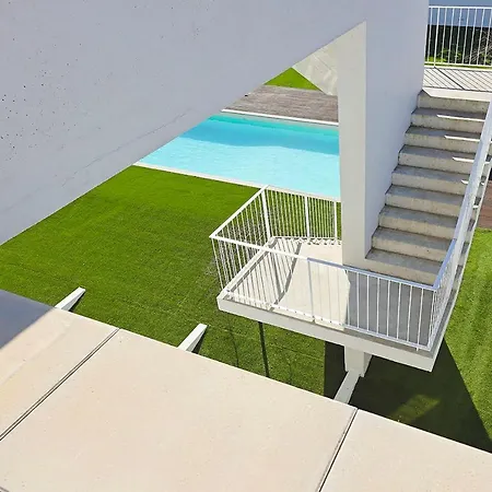 Uporto House Гостевой дом Порту